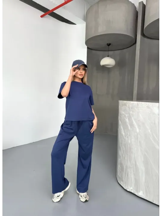 Osy Modal Yumuşak Dokulu Kumaş Kısa Kollu Bluz Rahat Pantalon ikili Takım- Lacivert Osy Modal Yumuşak Dokulu Kumaş Kısa Kollu Bluz Rahat Pantalon ikili Takım- Lacivert