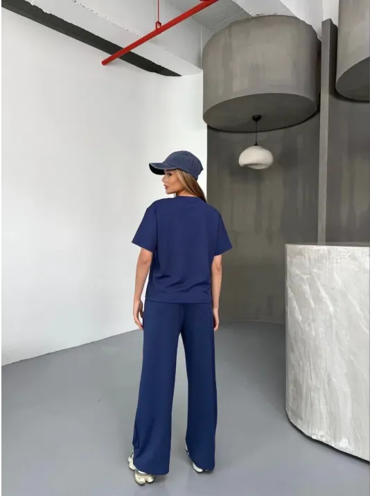 Osy Modal Yumuşak Dokulu Kumaş Kısa Kollu Bluz Rahat Pantalon ikili Takım- Lacivert Osy Modal Yumuşak Dokulu Kumaş Kısa Kollu Bluz Rahat Pantalon ikili Takım- Lacivert