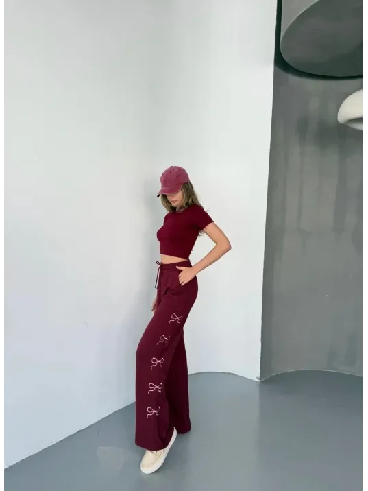 Osy Modal Yumuşak Dokulu Kumaş Nakış işlemeli Rahat Bol Paça Eşofman Pantalon - Bordo Osy Modal Yumuşak Dokulu Kumaş Nakış işlemeli Rahat Bol Paça Eşofman Pantalon - Bordo