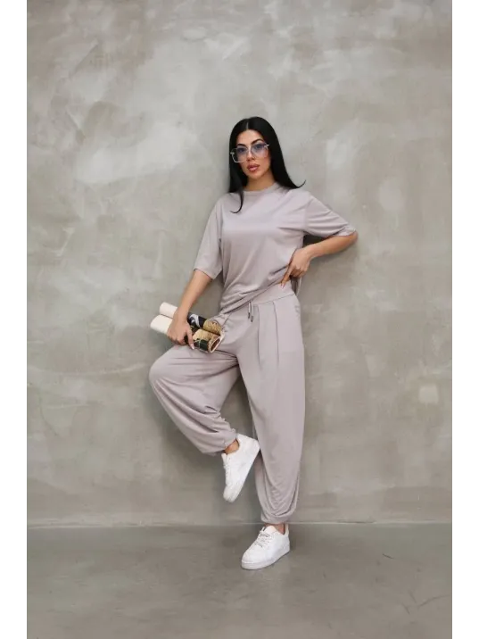 Osy Modal Yumuşak Dokulu Kumaş Oversize Bisiklet Yaka T-shirt Jogger Eşofman Altı Eşofman Takımı - Gri Osy Modal Yumuşak Dokulu Kumaş Oversize Bisiklet Yaka T-shirt Jogger Eşofman Altı Eşofman Takımı - Gri