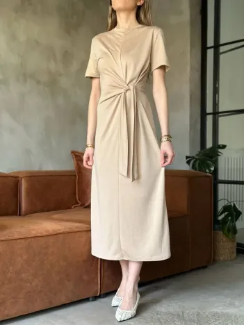 Osy Modal Yumuşak Dokulu Kumaş Yandan Bağlamalı Elbise - Bej Osy Modal Yumuşak Dokulu Kumaş Yandan Bağlamalı Elbise - Bej