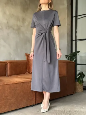 Osy Modal Yumuşak Dokulu Kumaş Yandan Bağlamalı Elbise - Gri Osy Modal Yumuşak Dokulu Kumaş Yandan Bağlamalı Elbise - Gri