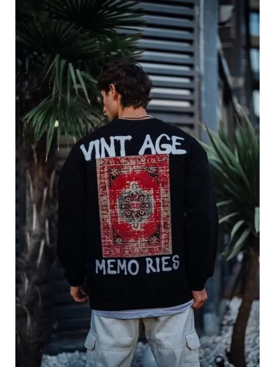 Oversize Bisiklet Yaka Üç İplik Baskılı SweatShirt - Siyah Oversize Bisiklet Yaka Üç İplik Baskılı SweatShirt - Siyah