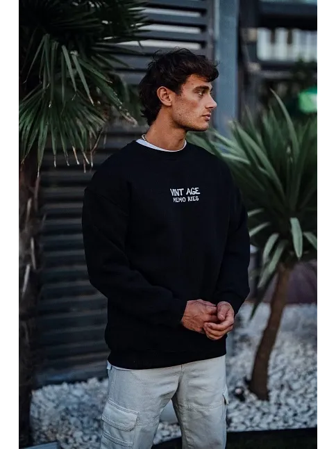 Oversize Bisiklet Yaka Üç İplik Baskılı Sweatshirt - Siyah