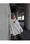 Oversize Üç İplik Bisiklet Yaka Baskılı Sweatshirt - Beyaz