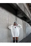 Oversize Üç İplik Bisiklet Yaka Baskılı Sweatshirt - Beyaz