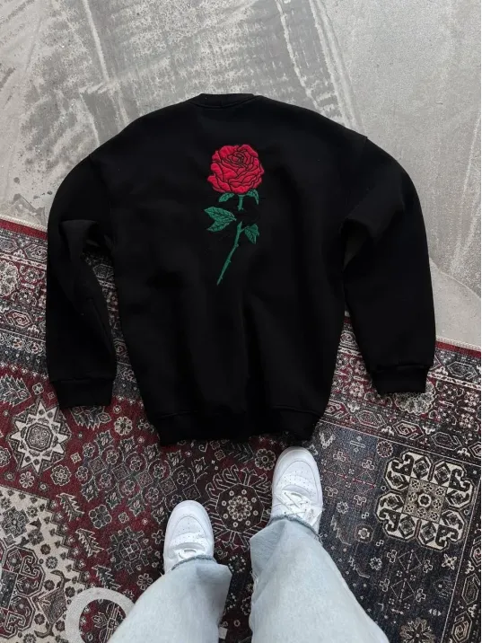 Oversize Üç İplik Bisiklet Yaka Baskılı SweatShirt - Siyah Oversize Üç İplik Bisiklet Yaka Baskılı SweatShirt - Siyah