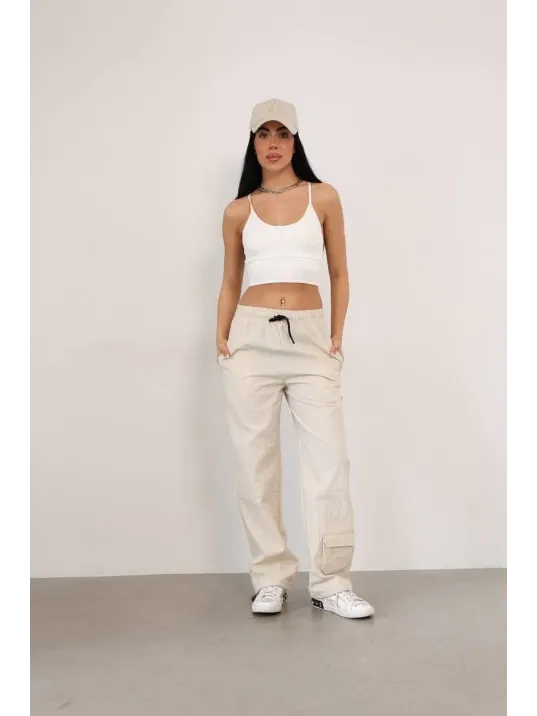 Paraşüt Kumaş Kargo Ceplı Baggy Eşofman- Bej Paraşüt Kumaş Kargo Ceplı Baggy Eşofman- Bej