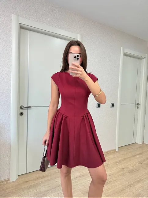 Sırt Dekolteli Çan Detaylı Mini Elbise - Bordo