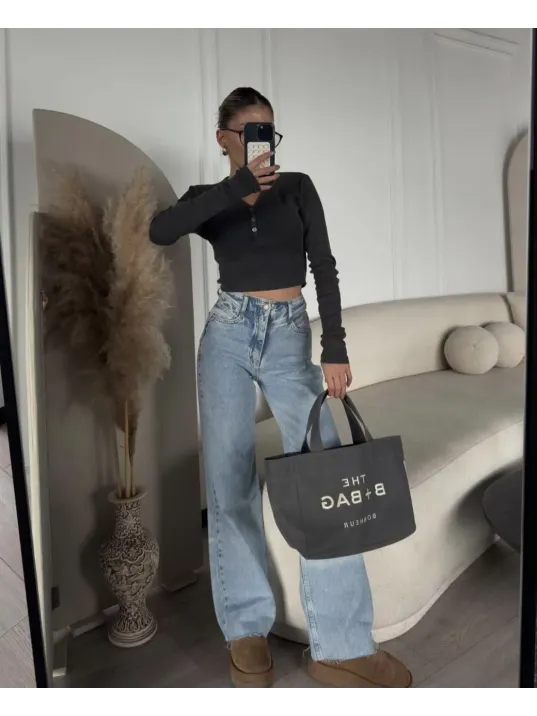 Düğme Detaylı Yıkamalı Crop