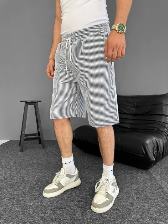 Su Yolu Çizgili Ön Arka Cepli Şort Yazlık Nefes Alabilir - Gri Su Yolu Çizgili Ön Arka Cepli Şort Yazlık Nefes Alabilir - Gri