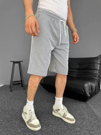 Su Yolu Çizgili Ön Arka Cepli Şort Yazlık Nefes Alabilir - Gri Su Yolu Çizgili Ön Arka Cepli Şort Yazlık Nefes Alabilir - Gri