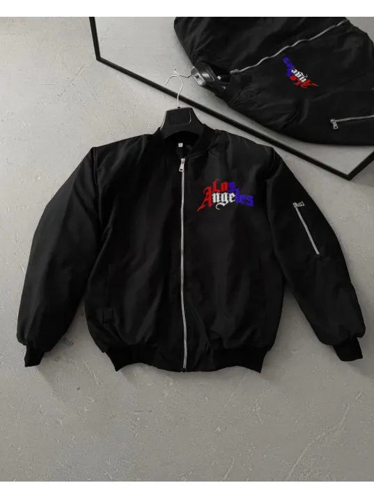 Los Angeles Siyah Bomber Mont – Fermuarlı, Cepli, Kapitone Astarlı, Bahar ve Kış Günlük Kullanım İçin Unisex Ceket- Siyah Los Angeles Siyah Bomber Mont – Fermuarlı, Cepli, Kapitone Astarlı, Bahar ve Kış Günlük Kullanım İçin Unisex Ceket- Siyah