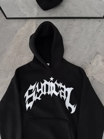 Kışlık Kapüşonlu Baskılı Oversize SweatShirt- Siyah Kışlık Kapüşonlu Baskılı Oversize SweatShirt- Siyah