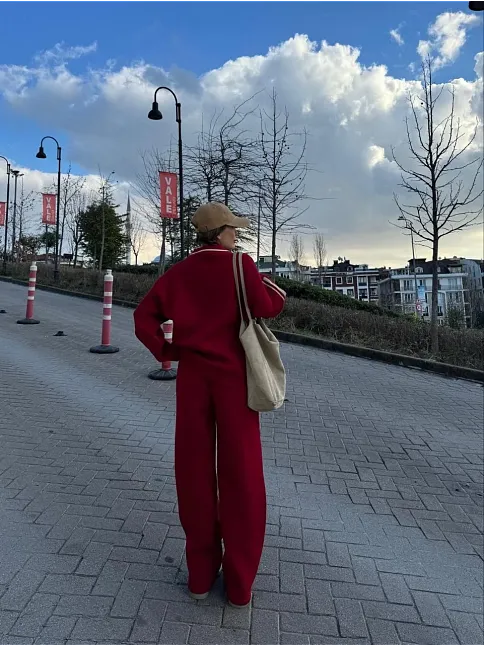 Kadın Üç İplik Pamuklu Yakalı Sweat Baggy Pantalonlu Takım - Bordo