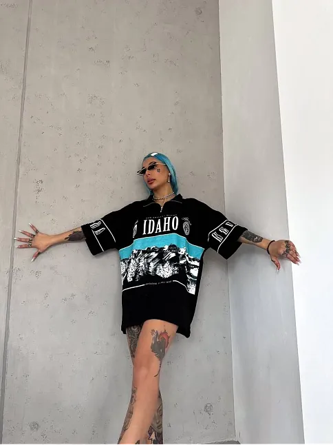 Unisex Baskılı Yarım Fermuarlı T-shirt - Siyah