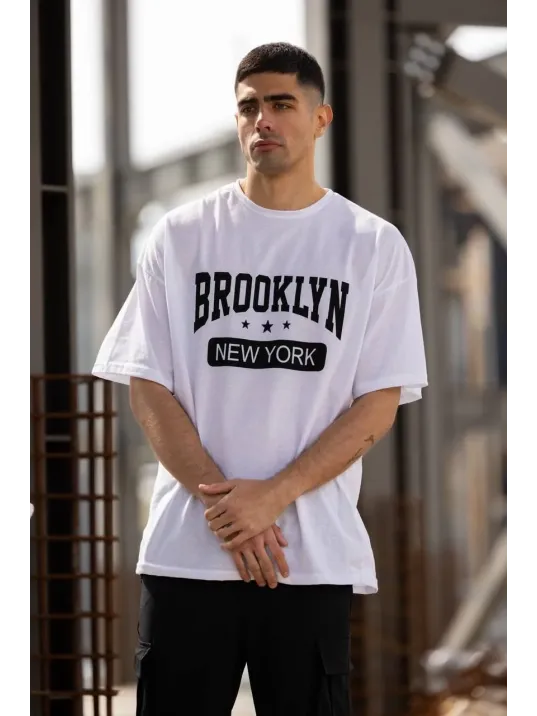 Unisex Bisiklet Yaka Baskılı Oversize T-Shirt - Beyaz Unisex Bisiklet Yaka Baskılı Oversize T-Shirt - Beyaz