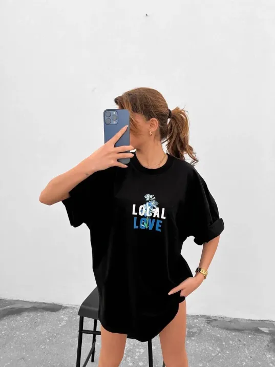 Unisex Bisiklet Yaka Baskılı Oversize T-Shirt - Siyah Unisex Bisiklet Yaka Baskılı Oversize T-Shirt - Siyah