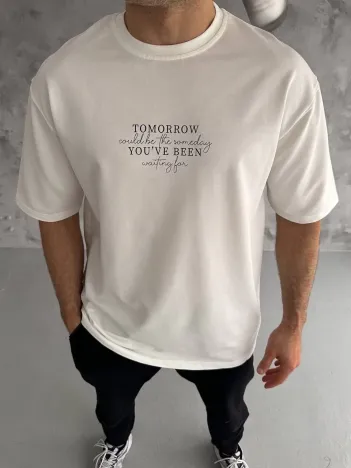 Unisex Bisiklet Yaka Baskılı Oversize T-Shirt - Beyaz Unisex Bisiklet Yaka Baskılı Oversize T-Shirt - Beyaz