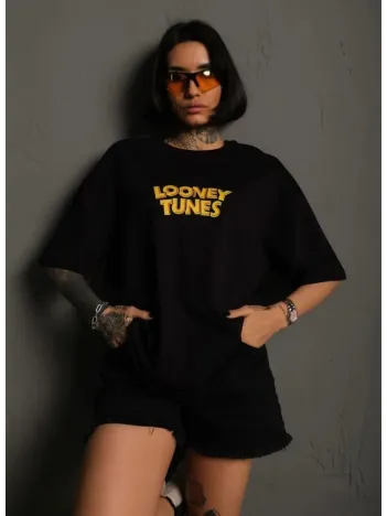 Unisex Bisiklet Yaka Baskılı Oversize T-Shirt - Siyah Unisex Bisiklet Yaka Baskılı Oversize T-Shirt - Siyah