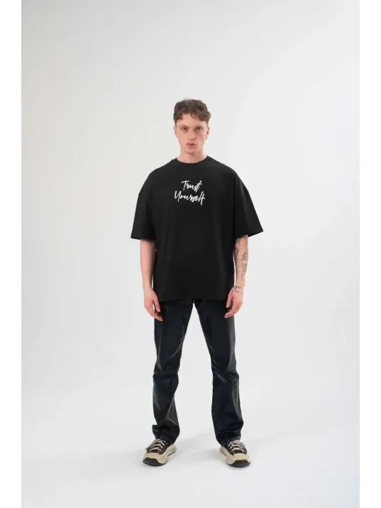 Unisex Bisiklet Yaka Baskılı Oversize T-Shirt - Siyah Unisex Bisiklet Yaka Baskılı Oversize T-Shirt - Siyah