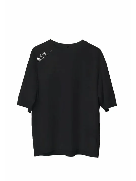 Unisex Bisiklet Yaka Baskılı Oversize T-Shirt - Siyah Unisex Bisiklet Yaka Baskılı Oversize T-Shirt - Siyah