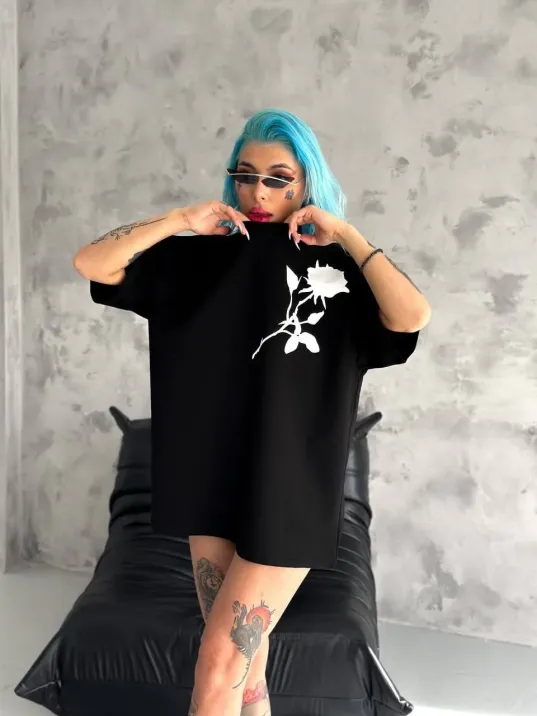 Unisex Bisiklet Yaka Baskılı Oversize T-Shirt - Siyah Unisex Bisiklet Yaka Baskılı Oversize T-Shirt - Siyah