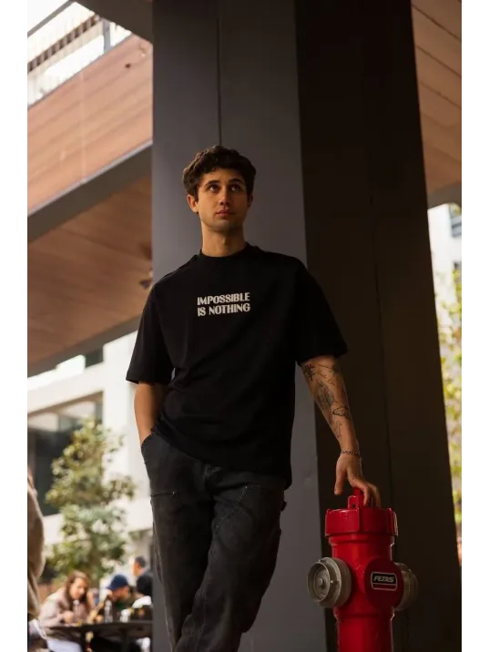 Unisex Bisiklet Yaka Baskılı Oversize T-Shirt - Siyah Unisex Bisiklet Yaka Baskılı Oversize T-Shirt - Siyah