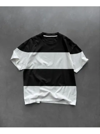 Unisex Bisiklet Yaka Parçalı T-Shirt - Siyah Unisex Bisiklet Yaka Parçalı T-Shirt - Siyah