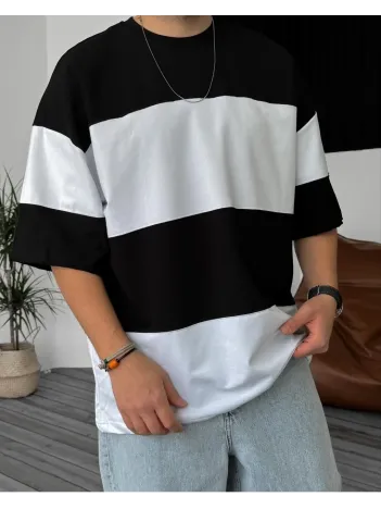 Unisex Bisiklet Yaka Parçalı T-Shirt - Siyah Unisex Bisiklet Yaka Parçalı T-Shirt - Siyah