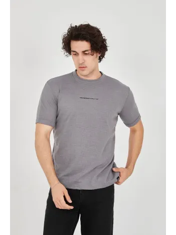 Unisex Jakar Kumaş Slim Fit T-Shirt - Boyalı Gri Unisex Jakar Kumaş Slim Fit T-Shirt - Boyalı Gri