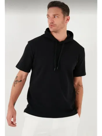 Unisex Kapşonlu Kısa Kol Düz Oversize T-shirt - Siyah Unisex Kapşonlu Kısa Kol Düz Oversize T-shirt - Siyah