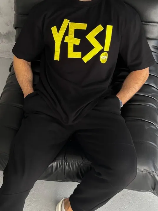 Unisex Nakış İşlemeli T-Shirt - Siyah Unisex Nakış İşlemeli T-Shirt - Siyah