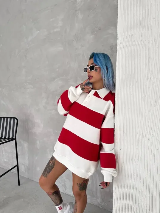 Unisex Üç İplik Parçalı Yakalı SweatShirt - Kırmızı Unisex Üç İplik Parçalı Yakalı SweatShirt - Kırmızı