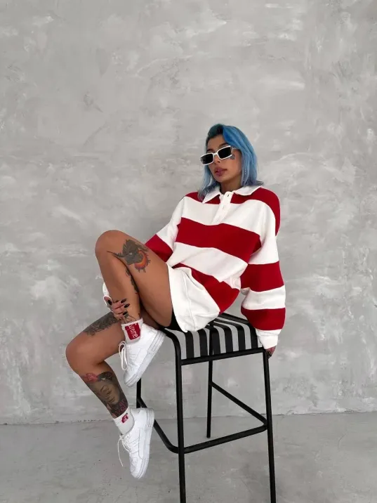 Unisex Üç İplik Parçalı Yakalı SweatShirt - Kırmızı Unisex Üç İplik Parçalı Yakalı SweatShirt - Kırmızı