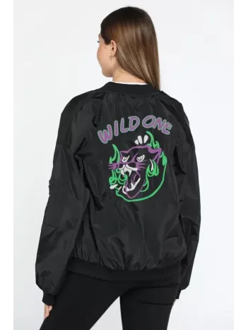 Kadın Wild One Baskılı Bomber Mont – Siyah Renk, Oversize Rahat Kalıp, Fermuarlı, Cepli, Günlük Şık Kapitone Mont - Siyah Kadın Wild One Baskılı Bomber Mont – Siyah Renk, Oversize Rahat Kalıp, Fermuarlı, Cepli, Günlük Şık Kapitone Mont - Siyah