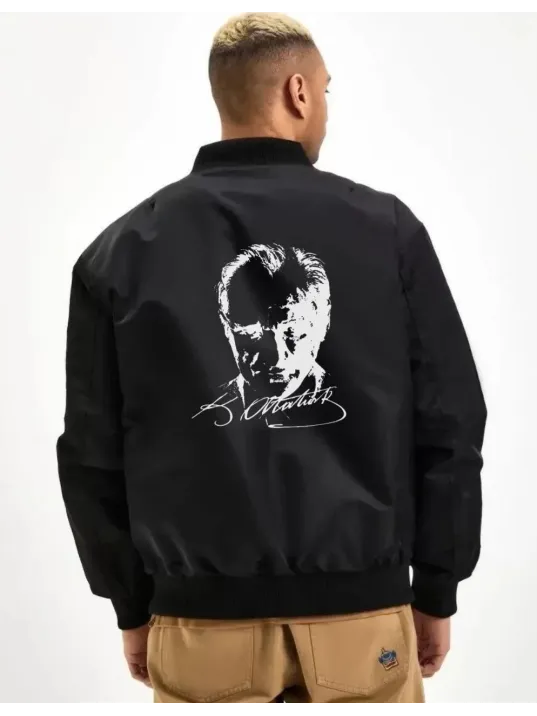 Erkek Unisex Bomber Mont – Siyah Renk, Atatürk Silüet Baskılı, Fermuarlı Cepli, Kapitone Astarlı, Bahar Kış Sezonu Günlük Ceket - Siyah Erkek Unisex Bomber Mont – Siyah Renk, Atatürk Silüet Baskılı, Fermuarlı Cepli, Kapitone Astarlı, Bahar Kış Sezonu Günlük Ceket - Siyah