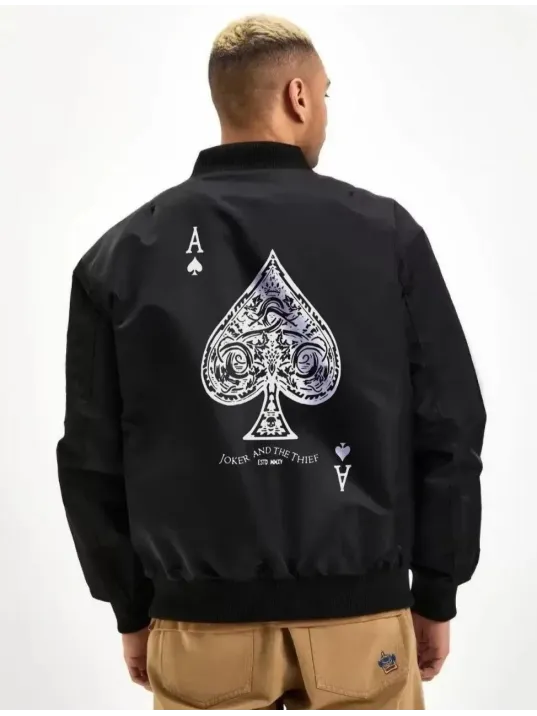 Erkek Bomber Mont – Siyah Renk, Maça Ası Baskılı, Fermuarlı, Cepli, Kapitone Astarlı, Bahar Kış Günlük Mont Ceket - Siyah Erkek Bomber Mont – Siyah Renk, Maça Ası Baskılı, Fermuarlı, Cepli, Kapitone Astarlı, Bahar Kış Günlük Mont Ceket - Siyah