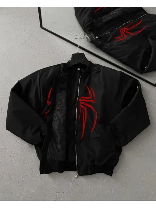 Örümcek Desenli Siyah Bomber Mont – Unisex Kullanıma Uygun, Fermuarlı Cepli, Kapitone Astarlı, Bahar Kış Günlük Giyim İçin Moda Ceket Modeli - Siyah Örümcek Desenli Siyah Bomber Mont – Unisex Kullanıma Uygun, Fermuarlı Cepli, Kapitone Astarlı, Bahar Kış Günlük Giyim İçin Moda Ceket Modeli - Siyah