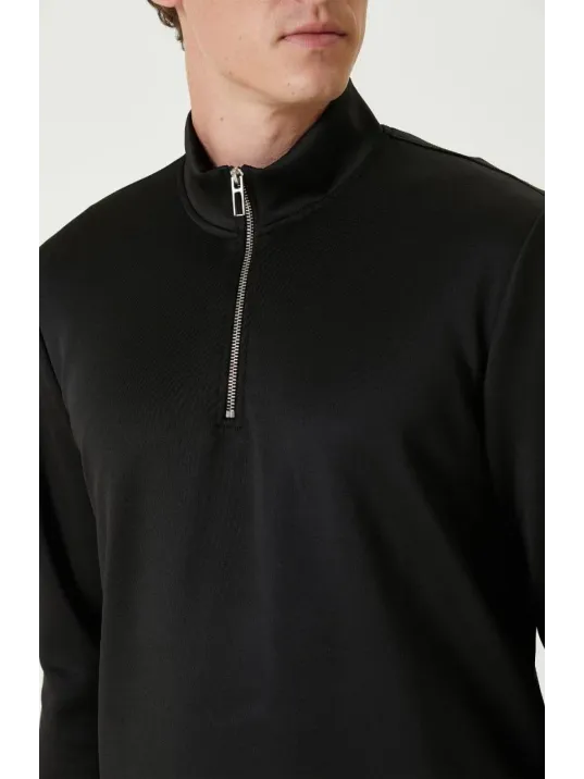 Unisex Uzun Kol Yarım Farmuarlı Yakalı Basic SweatShirt - Siyah Unisex Uzun Kol Yarım Farmuarlı Yakalı Basic SweatShirt - Siyah