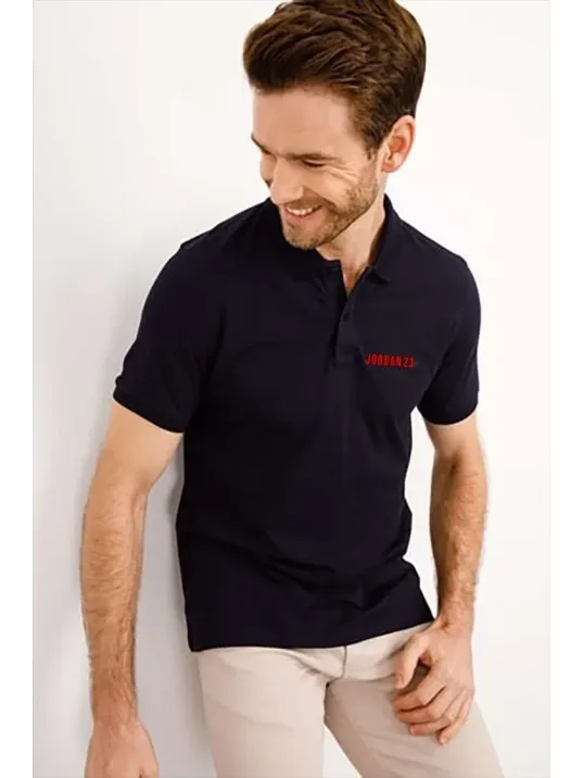 Yakası Düğmeli Yakalı Pike Baskılı T-Shirt - Beyaz Yakası Düğmeli Yakalı Pike Baskılı T-Shirt - Beyaz