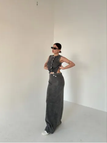 Uzun Etekli Önü Düğmeli Badi İkili Takım- Antrasit Uzun Etekli Önü Düğmeli Badi İkili Takım- Antrasit