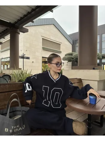 V Yaka Üç İplik Sweat Takım - Siyah V Yaka Üç İplik Sweat Takım - Siyah