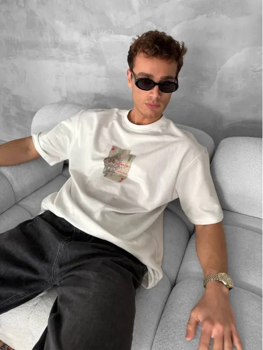 Ön ve Arka Baskılı Oversize Bisiklet Yaka T-shirt - Beyaz Ön ve Arka Baskılı Oversize Bisiklet Yaka T-shirt - Beyaz