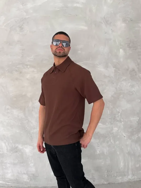 Yakalı Patlı Kısa Kol T-shirt - Kahverengi Yakalı Patlı Kısa Kol T-shirt - Kahverengi