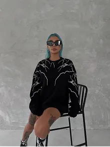 Yıldırım Baskılı Bisiklet Yaka Sweatshirt - Siyah