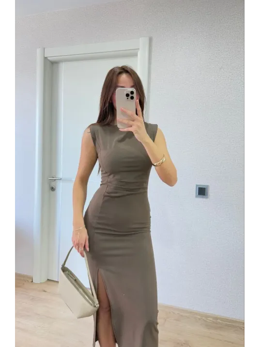 Yırtmaç Detaylı Sırtlı Kapalı Yandan Derin Yırtmaç Detaylı Kolsuz Elbise - Antrasit