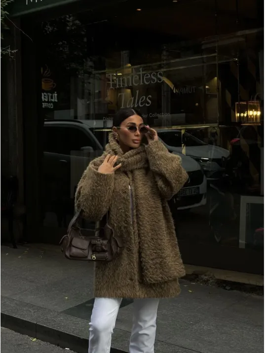 Yün Cıkartılabilen Atkılı ,kaban İkili Takım- Kahve Yün Cıkartılabilen Atkılı ,kaban İkili Takım- Kahve