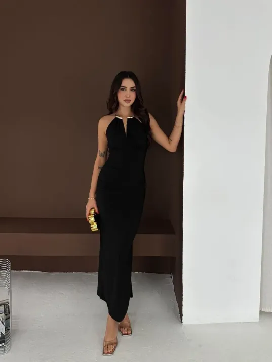 Kadın Uzun Abiye Elbise Yırtmaçlı Sırt Dekolteli Şık Gece Elbisesi - Siyah Kadın Uzun Abiye Elbise Yırtmaçlı Sırt Dekolteli Şık Gece Elbisesi - Siyah