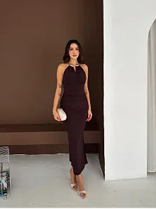 Kadın Uzun Abiye Elbise Yırtmaçlı Sırt Dekolteli Şık Gece Elbisesi - Kahverengi